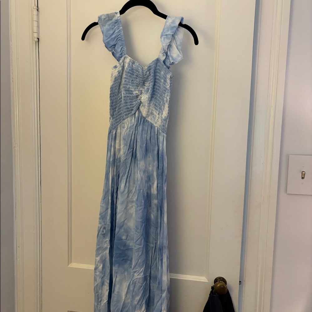 CUTEST maxi dress for summer